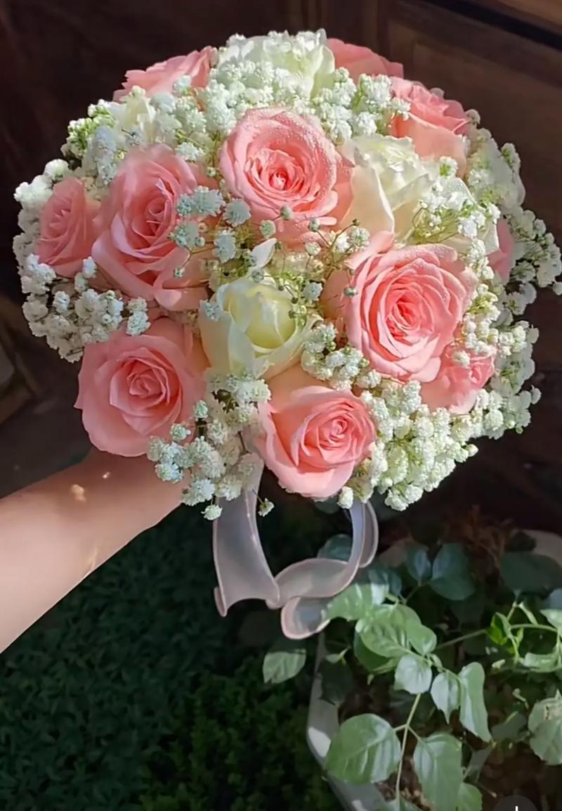 鲜花传递温情，配送服务如何提升顾客体验？